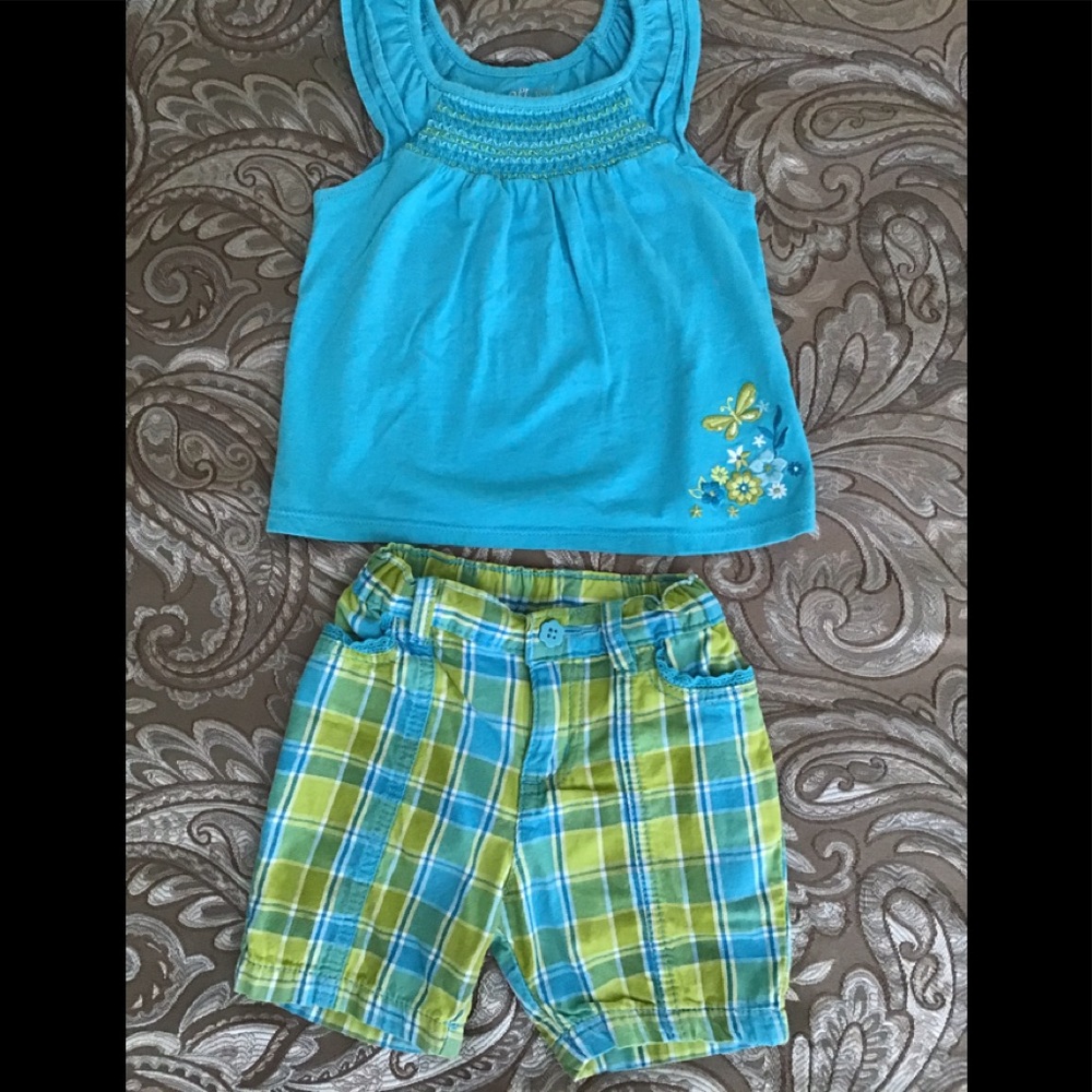 Shorts and matching shirt